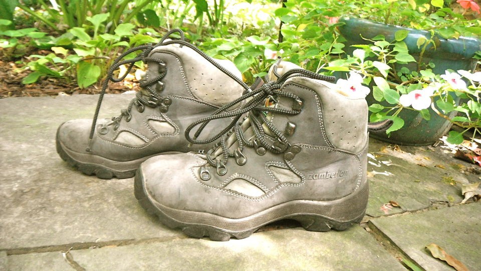 LIMITLESS ZAMBERLAN Italian Nubuck Gray Suede Hiking Mountaineering 