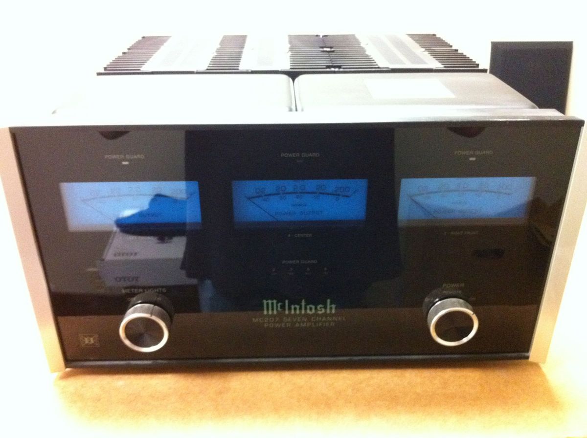 McIntosh MC207 7 Channel Amplifier