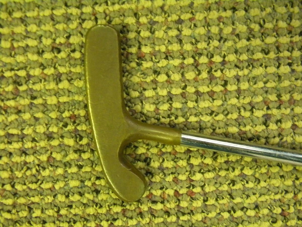 Acushnet Bulls Eye Putter Designed by John Reuter Jr