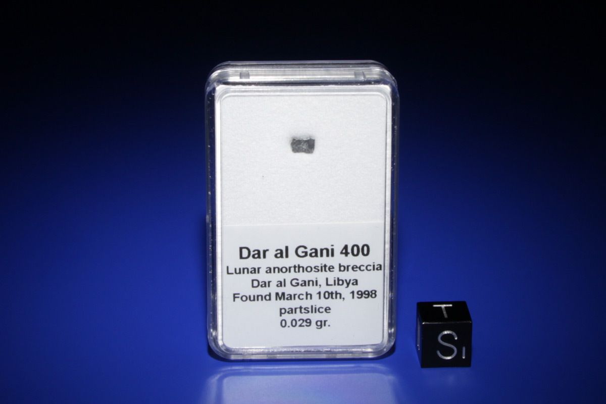 Lunar Meteorite Dar al Gani 400 ALUN A from Libya 0 029 grams