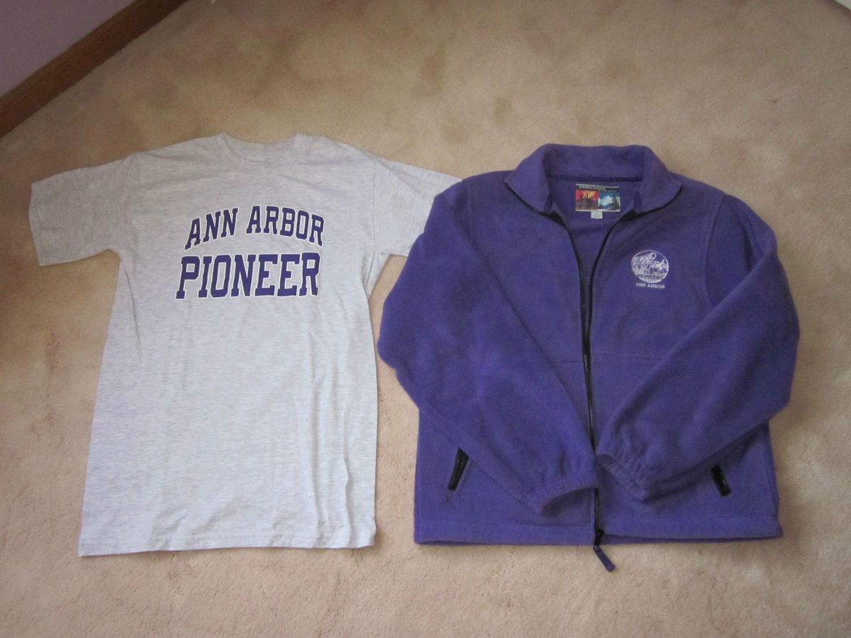 Ann Arbor Pioneer High School Fleece Jacket and T Shirt Adult Small 