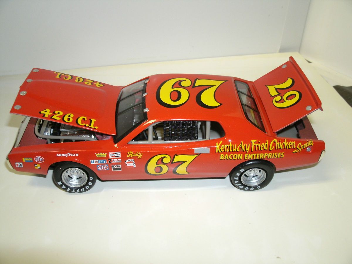 67 BUDDY ARRINGTON KENTUCKY FRIED CHICKEN DODGE CHARGER 1 24 RARE 