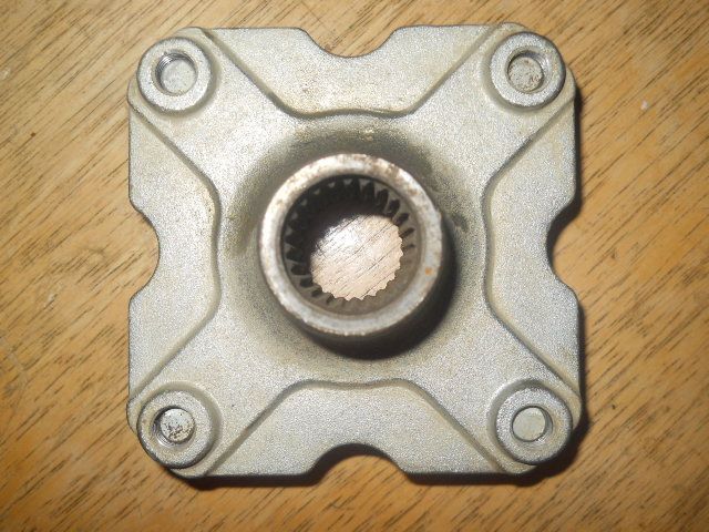   Sportsman 90 Rear Left Wheel Hub Fourwheeler Quad ATV Part