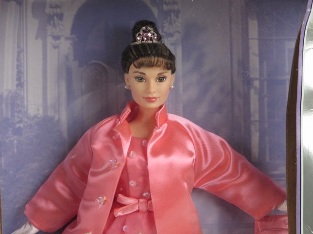 Audrey Hepburn Holly Golighty Breakfast At Tiffanys Doll & 2 Outfits 