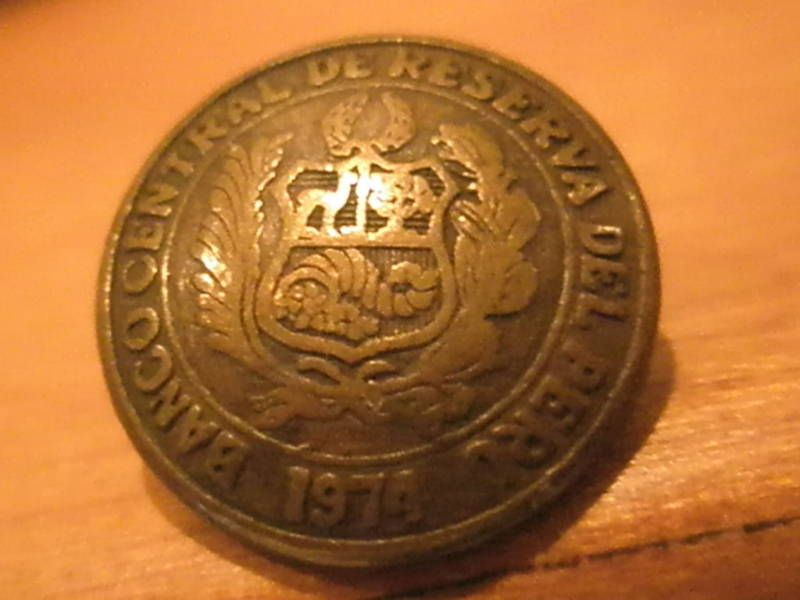 Banco Central de Reserva Del Peru 1974 Blazer Button