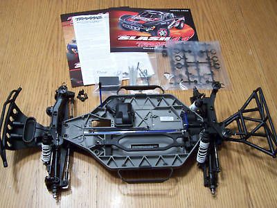 traxxas 1 10 slash 4x4 chassis 4wd sct roller rolling