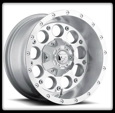 15 FUEL REVOLVER SILVER RIMS & BFGOODRICH 33X10.50X15 BFG MT TA KM2 