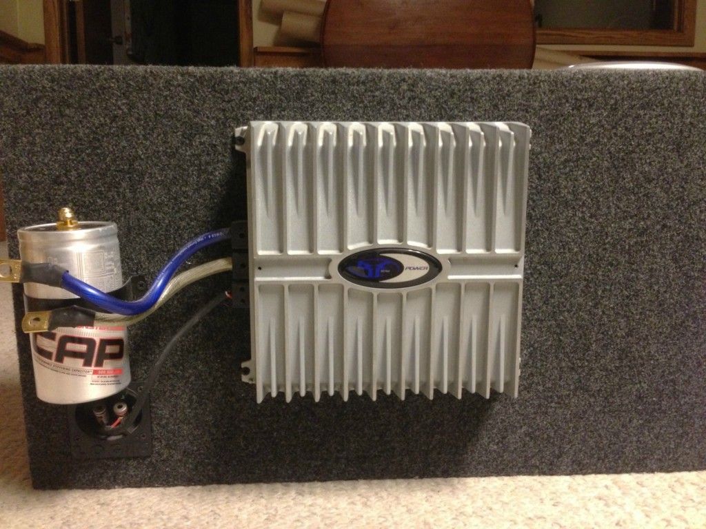 Rockford Fosgate 12 Subwoofer   RF Power Amplifier   Monster 