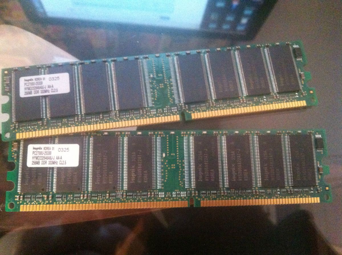 Hynix 256MB DDR 333MHz CL2 5 PC2700U 25330 2 x 256MB