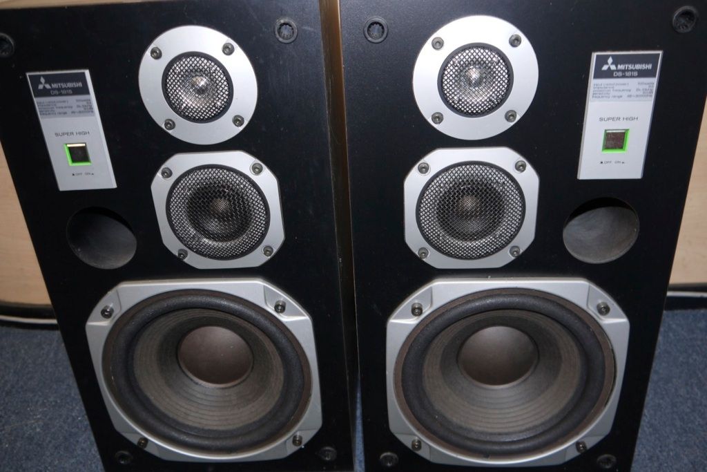  on a pair of Mitsubishi Diatone DS 181S 3 Way Speakers. Speakers 