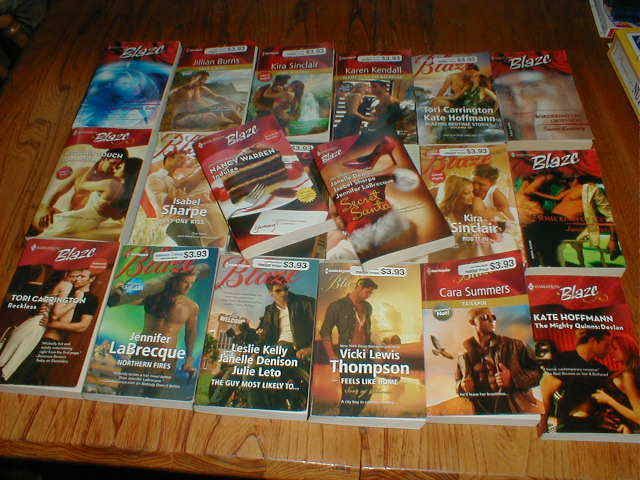 LOT OF 20 HARLEQUIN BLAZE PAPERBACKS   12 ARE FROM 600 SERIES