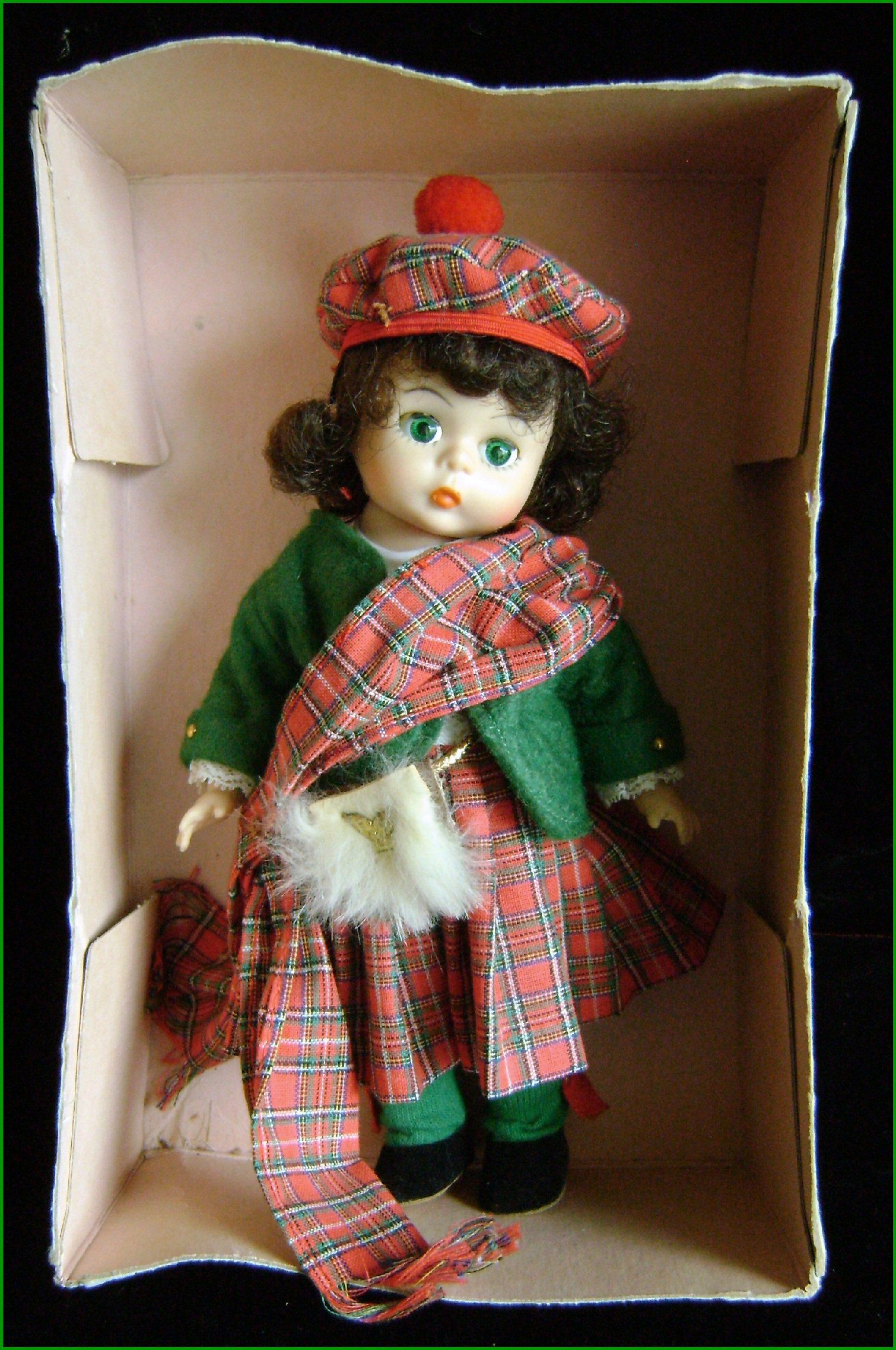 Madame Alexander International Alexander Kin Scottish Scotland Doll 