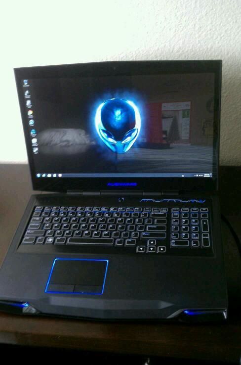 Alienware M17x R3 17 3 Notebook Customized