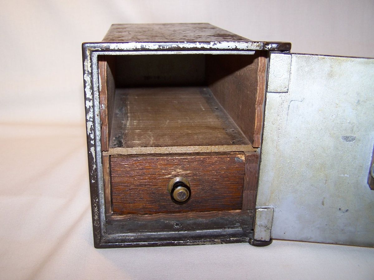 Antique Safe Deposit Box 1800s Peg Scallop Dovetail