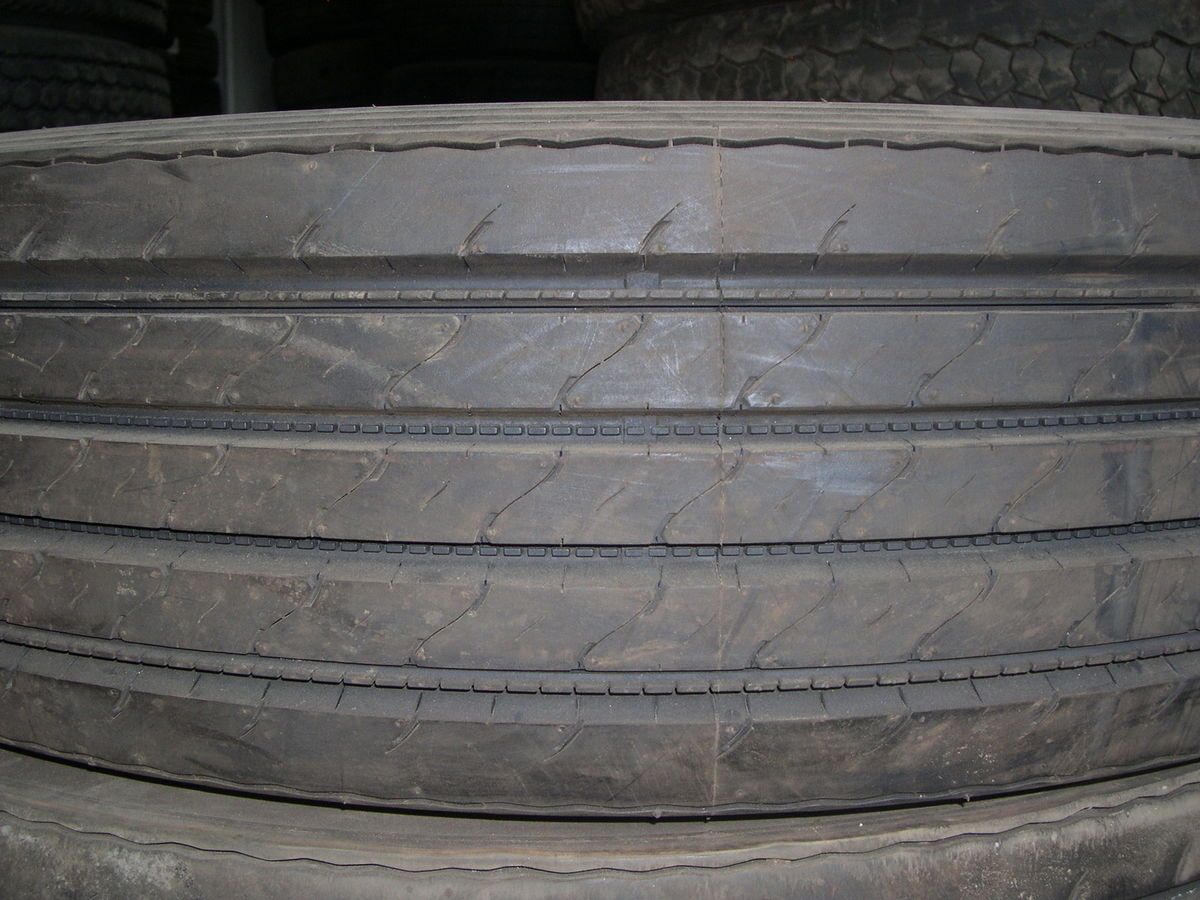 11R24 5 Remington R377 Premium Steer Tire