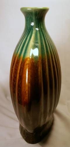 Baum Bros Galaxy Jade Large Ribbed Vase Green Brown