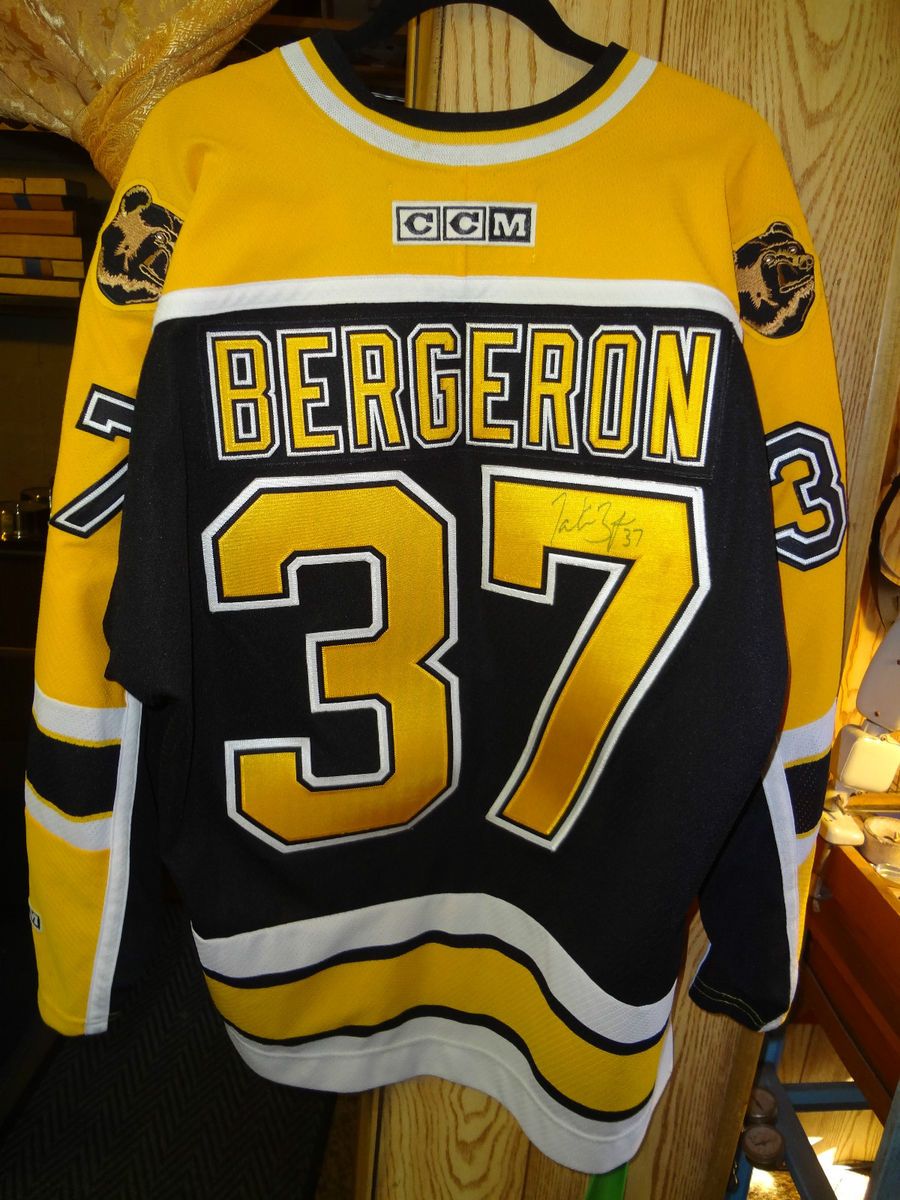 Patrice Bergeron 37 Boston Bruins NHL Hockey Jersey Signed Autograph 