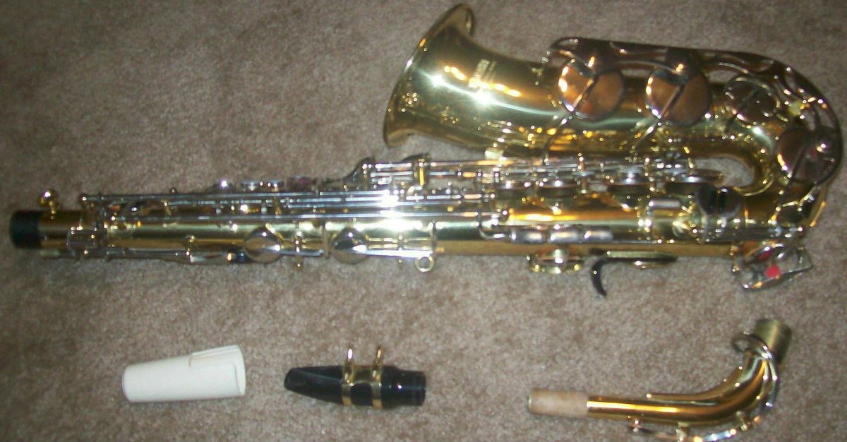 YAMAHA YAS 23 ALTO SAXAPHONE IN AMAZING CONDITION