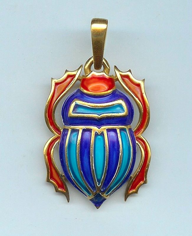 RARE Vintage Crown Trifari Egyptian Revival Scarab Pendant Necklace 