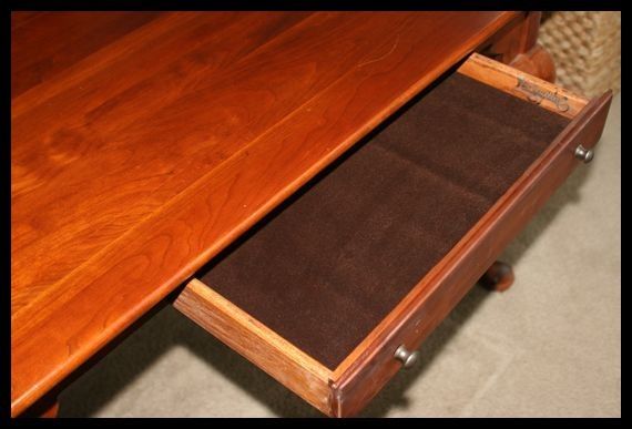 BOB TIMBERLAKE ~ LEXINGTON FURNITURE ~ Dining Room Table w/Extra Leaf 