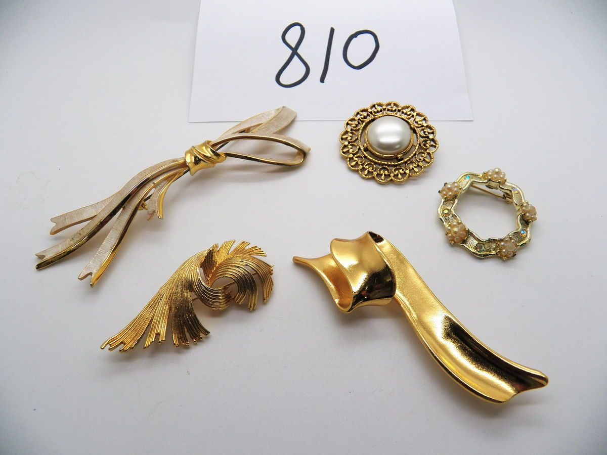 Vintage Jewelry LOT OF 5 Brooches RHINESTONES 810