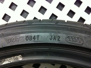 ONE BRIDGESTONE POTENZA RE050A RFT, 255/35/18, 255/35/R18, 90W