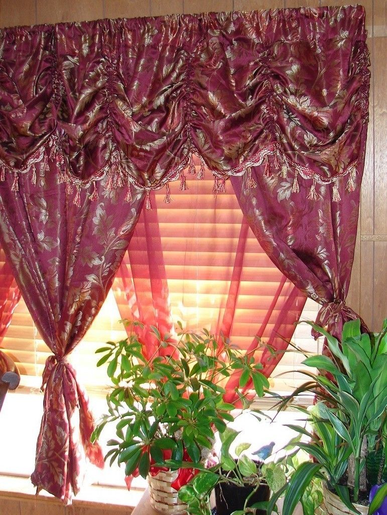 Primavera 58 x 63 Jacquard Window Curtain Set Burgundy NEW