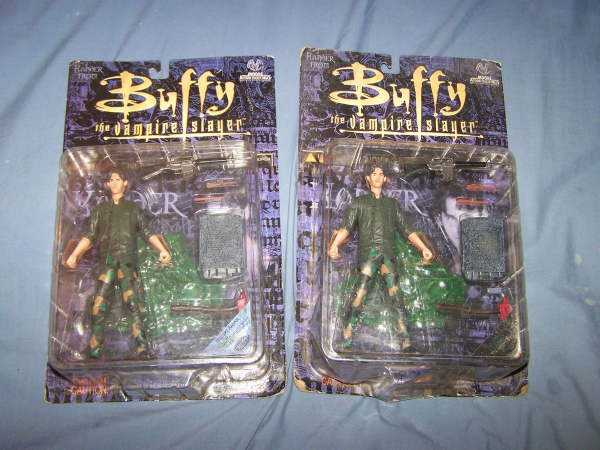 BUFFY THE VAMPIRE SLAYER MILITARY XANDER ACTION FIGURE MAC (2 