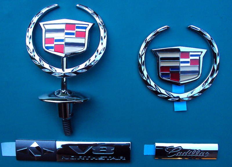 Cadillac DeVille Upgrade Brand New Emblem Set 2000 2005