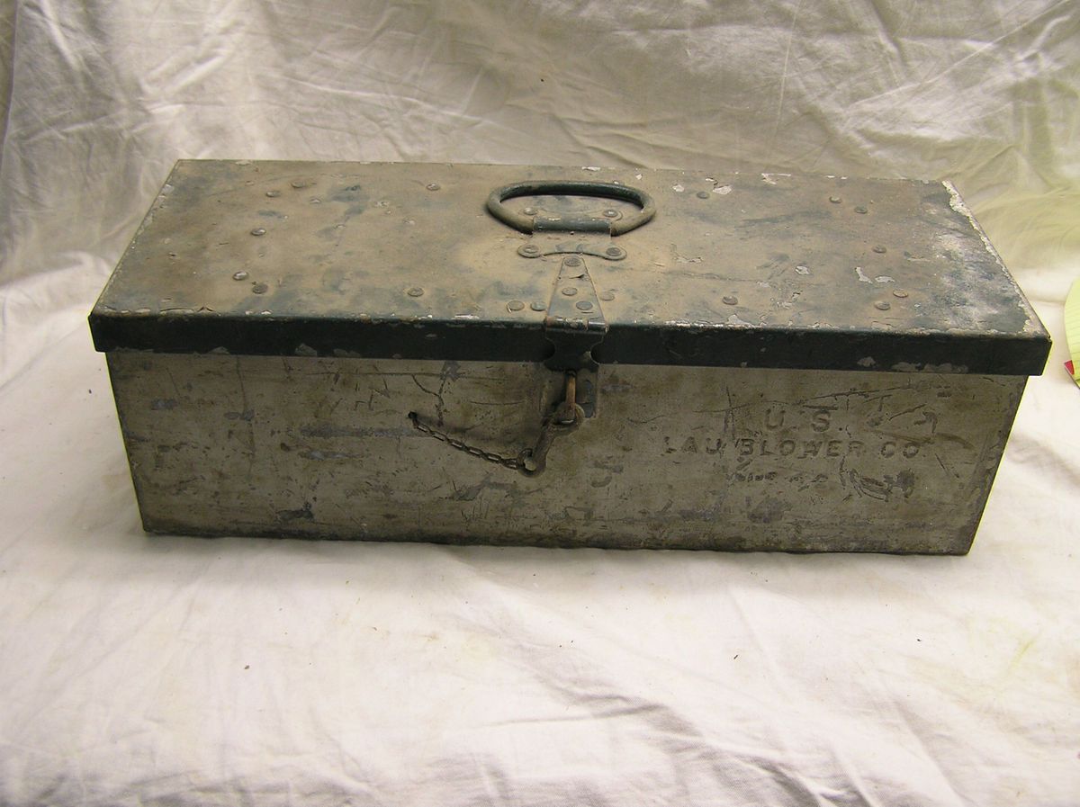 WWII Bessey Box toolbox for M1937 Field Range Bussey Lau Blower