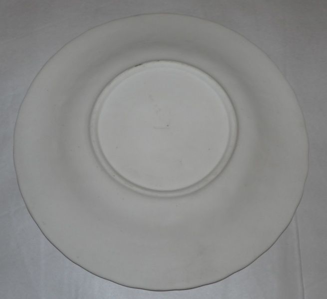   Goss Victorian Parian Ware Plate Floral Leaves Snow White