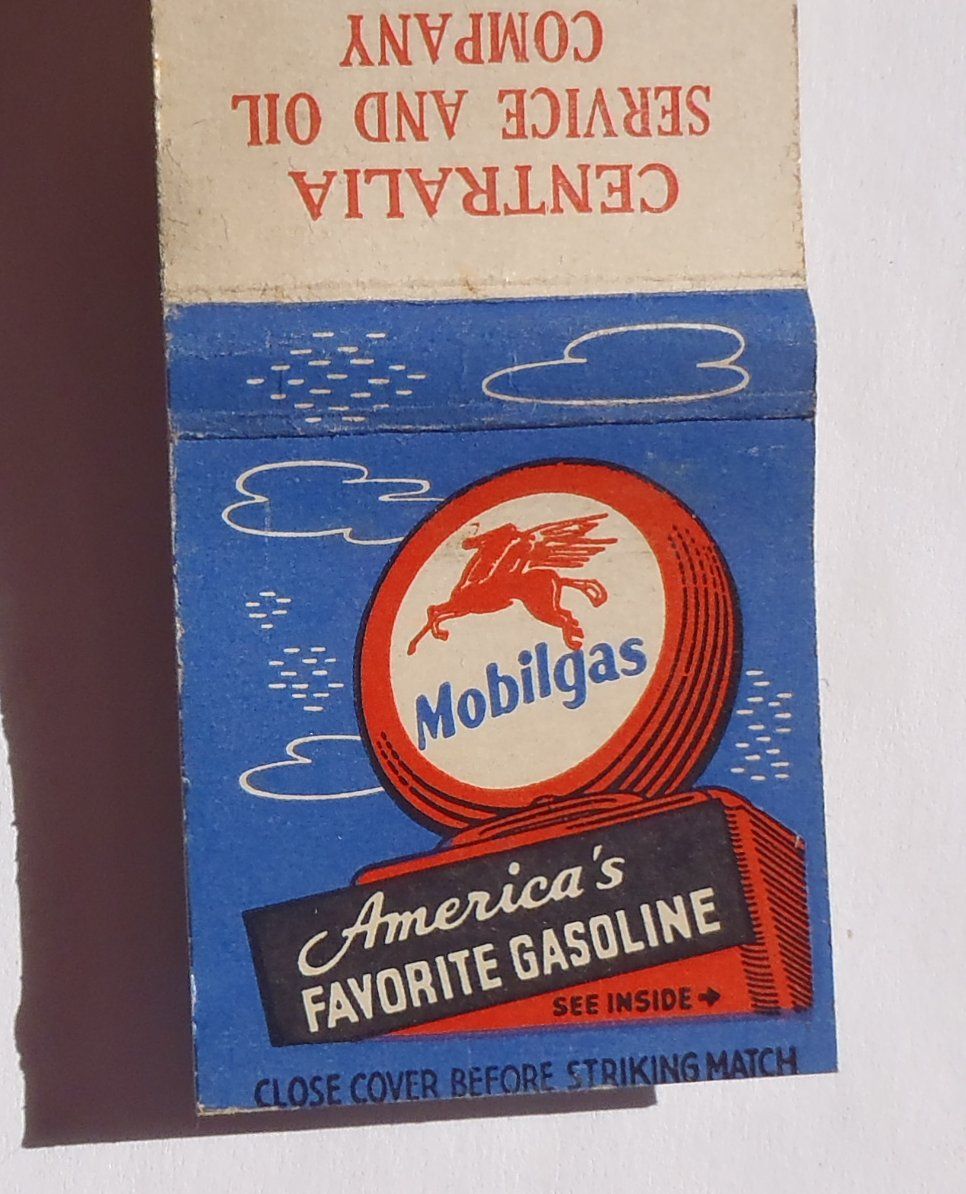   Matchbook Mobilgas Gas Pump Globe Service and Oil Company Centralia IL