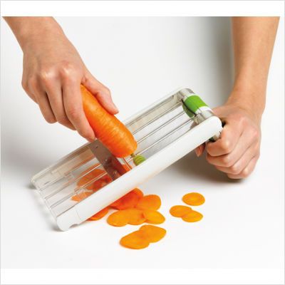 ChefN 104 014 011   SleekSlice Collapsible Handheld Mandoline