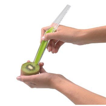 ChefN Kiwee 2 in 1 Kiwi Slicer Scoop Tool 102 055 004