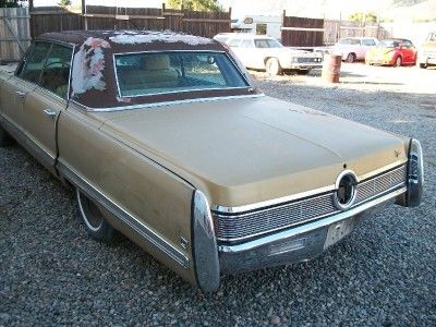  LH Outer 1967 1968 Imperial Chrysler Crown LeBaron 68CI1 1M