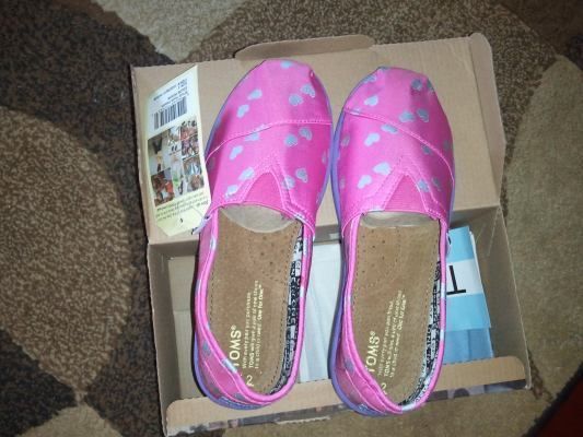 NEW TOMS GIRLS CLASSICS PINK COLWELL YOUTH SIZE 2