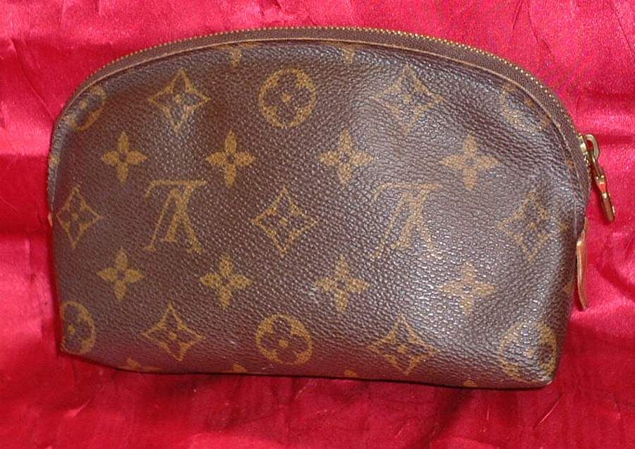 Louis Vuitton monogram pochette cosmetique M47515 cosmetic pouch