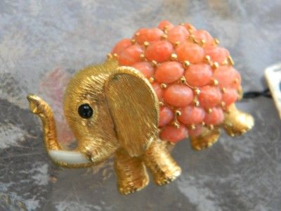 Amazing Vintage Signed Ciner Faux Coral Glass Elephant Brooch w