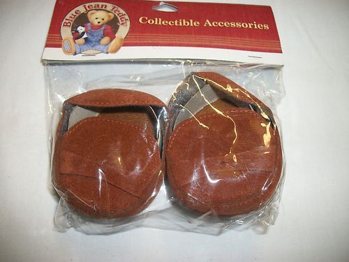 Darice Craft Supplies Doll and Bear Faux Suede Shoes