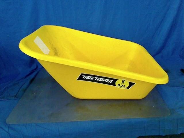 Ames True Temper 8 Cubic Foot Poly Tray for Wheelbarrow BP8