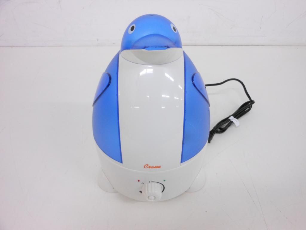 Crane Adorable 1 Gallon Cool Mist Humidifier Blue White