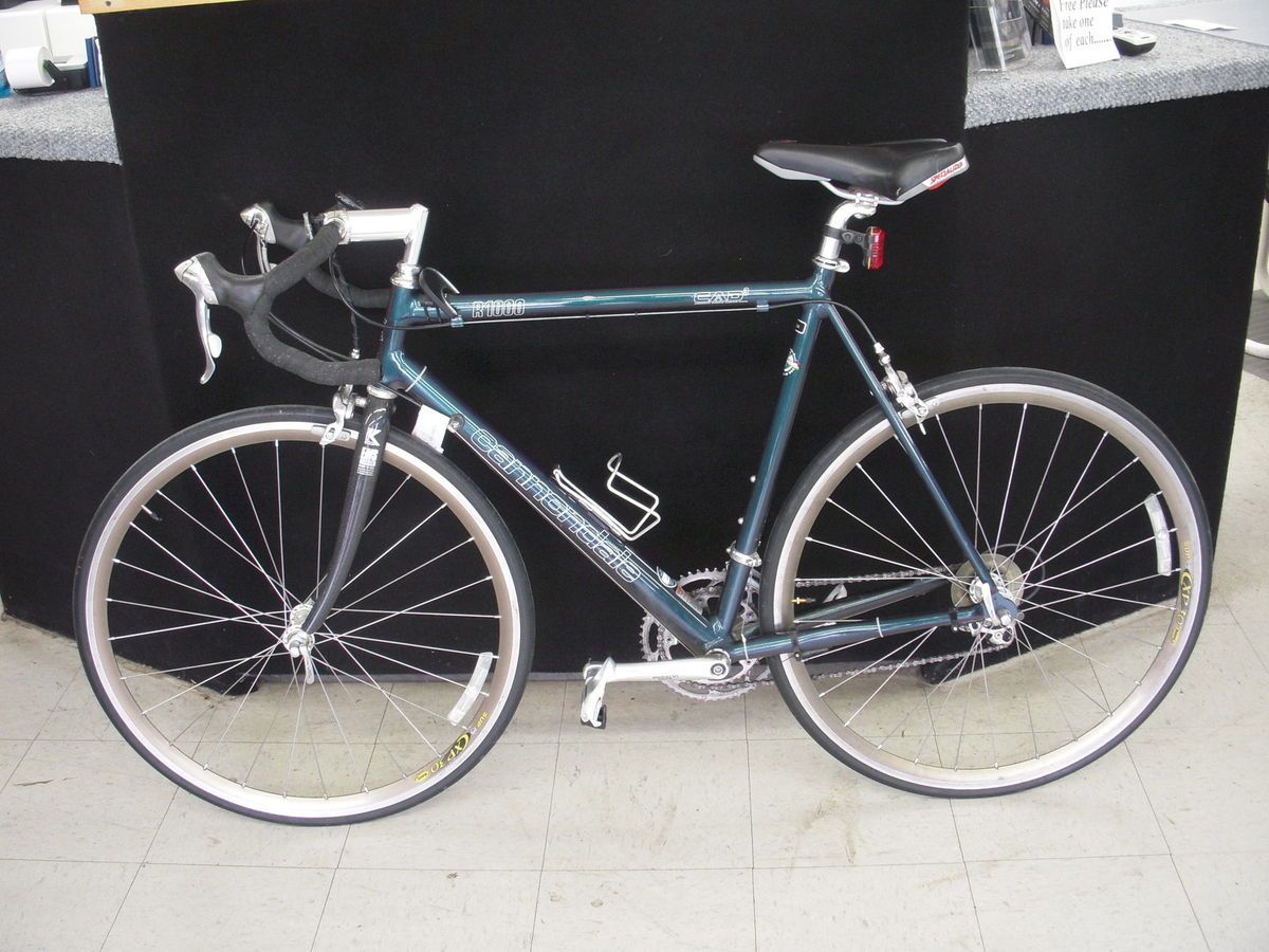 CANNONDALE R1000 CAD3 ROAD BIKE MYSTIC COLOR 56CM