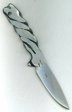 Rantanen Medium Horseshoe Knife 1 Twisted Flattened