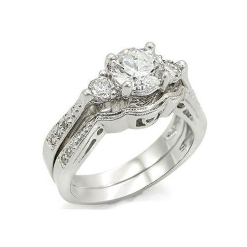 GREAT WOMENS BRIDAL ENGAGEMENT/WEDDING SET CZ RINGS SIZE 7