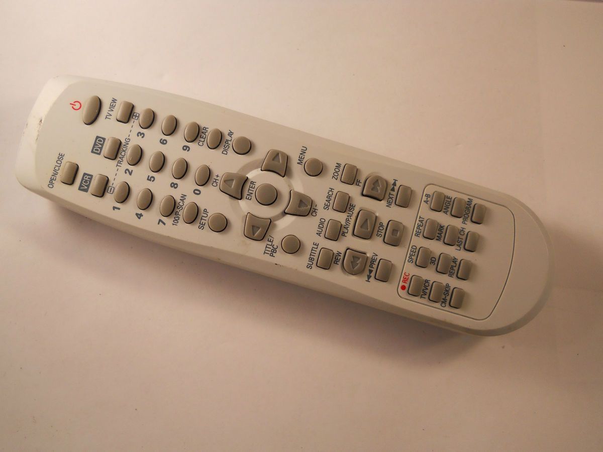 Go Video Sanyo Daewoo 97P04858 VR FA2 Remote Control