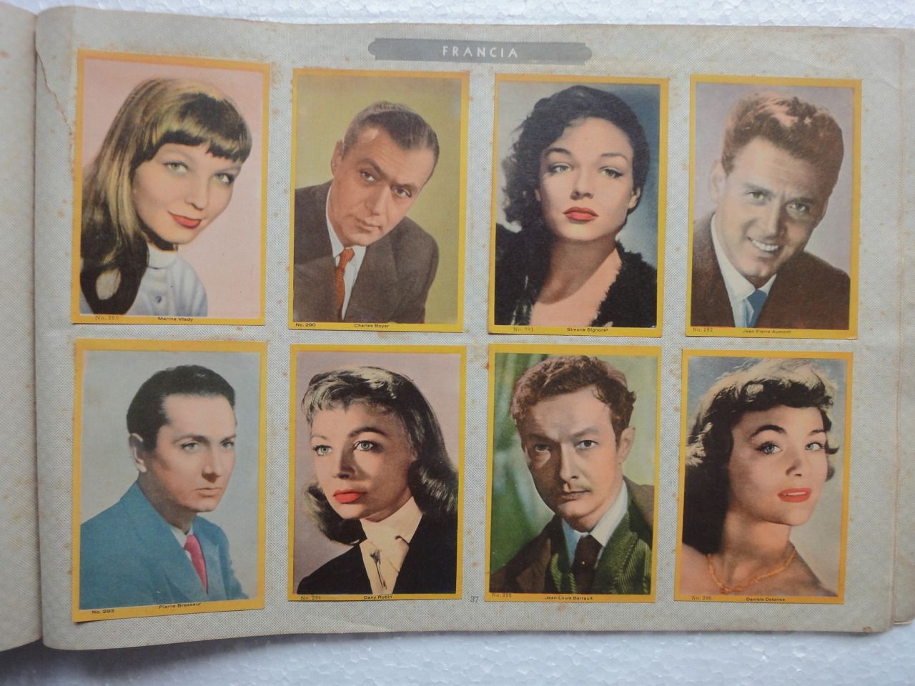 Peruvian Album de Oro Del Cine Mundial 390 Cards 49 Pages 1959 Movie