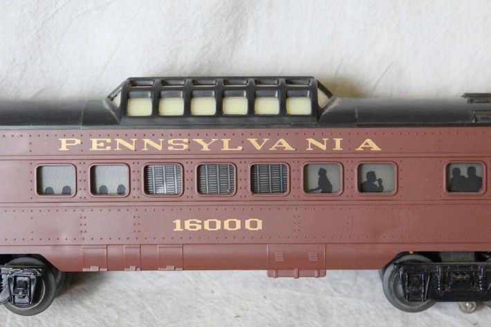 L630 Pennsylvania Lionel Cars Vista Dome 16000 Observation 16003 Coach