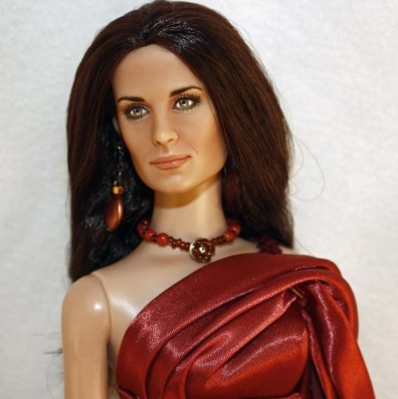  Serafina Pekkala Repaint OOAK  Demi Moore  with OOAK Outfit