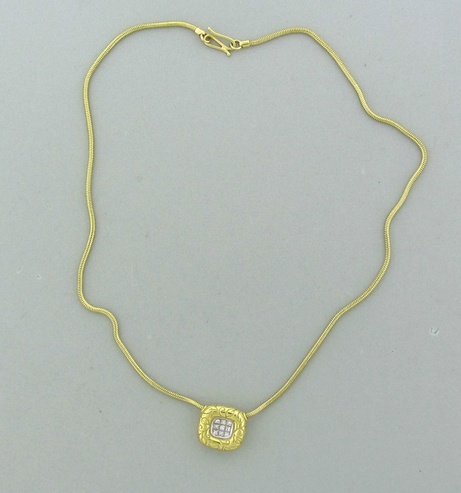 Seidengang 18K Yellow Gold Diamond Pendant Necklace