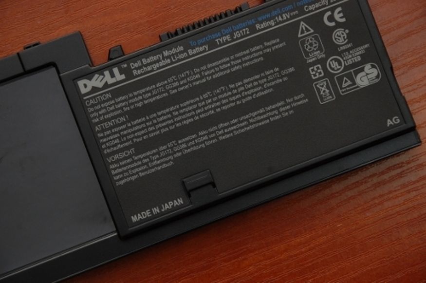 Genuine Dell OEM Latitude D420 D430 6 cell battery JG172